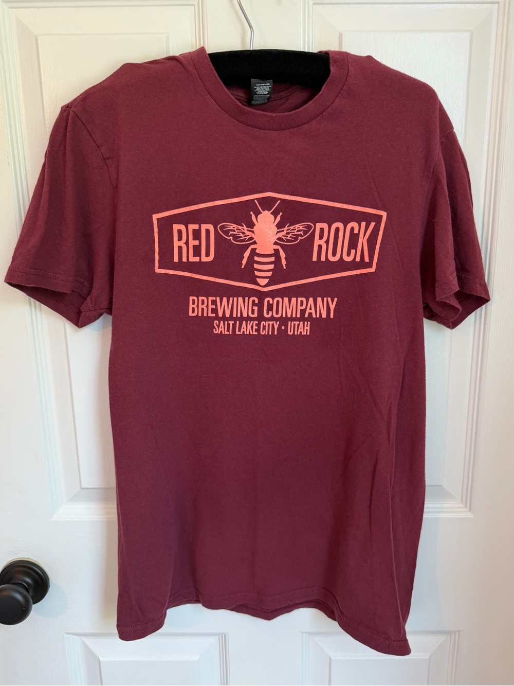 NWOT Women’s Salt Lake City’s Red Rock Brewing Co, Maroon Logo T‑Shirt, Small